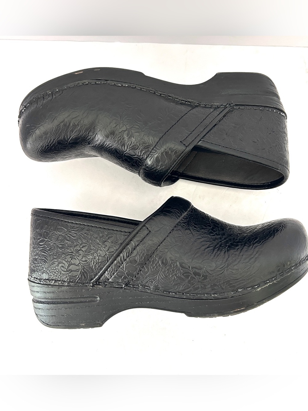Dansko XP Pro Black Embossed Floral Clog Shoes Zendaya Work Size EU40 US 7.5 - 8 - Picture 9 of 13